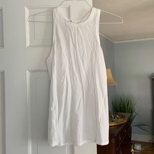 Turn to tie tank lululemon!